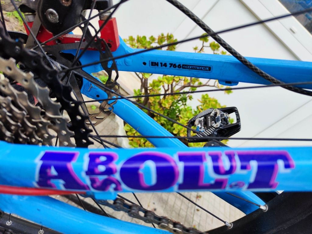 BTT Commençal Absolut