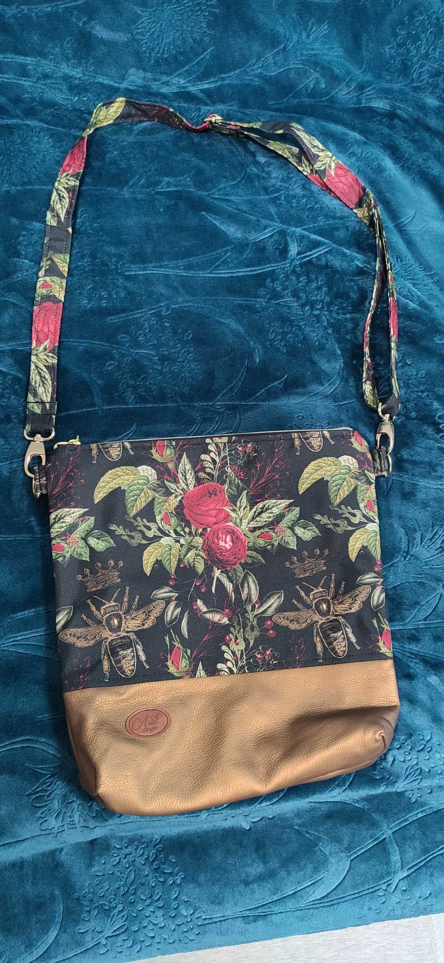 Unikalna torba handmade czerwień złoto czerń