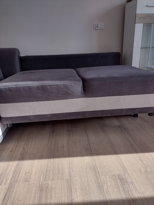 Sofa narożna w bardzo dobrym stanie z Agata Meble