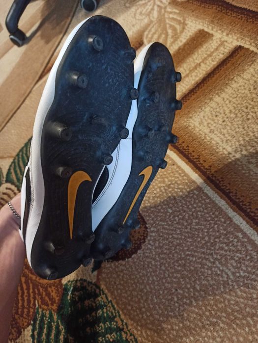 Nike MAJESTRY бутсы