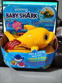 Figurka Zuru Baby Shark Żółty Rekin Robo Aliv