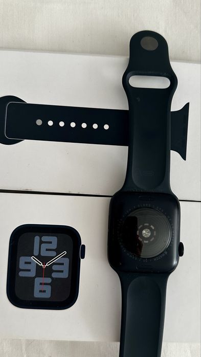 Apple Watch SE (Gen 2) Midnight Aluminium Case 44MM GPS
