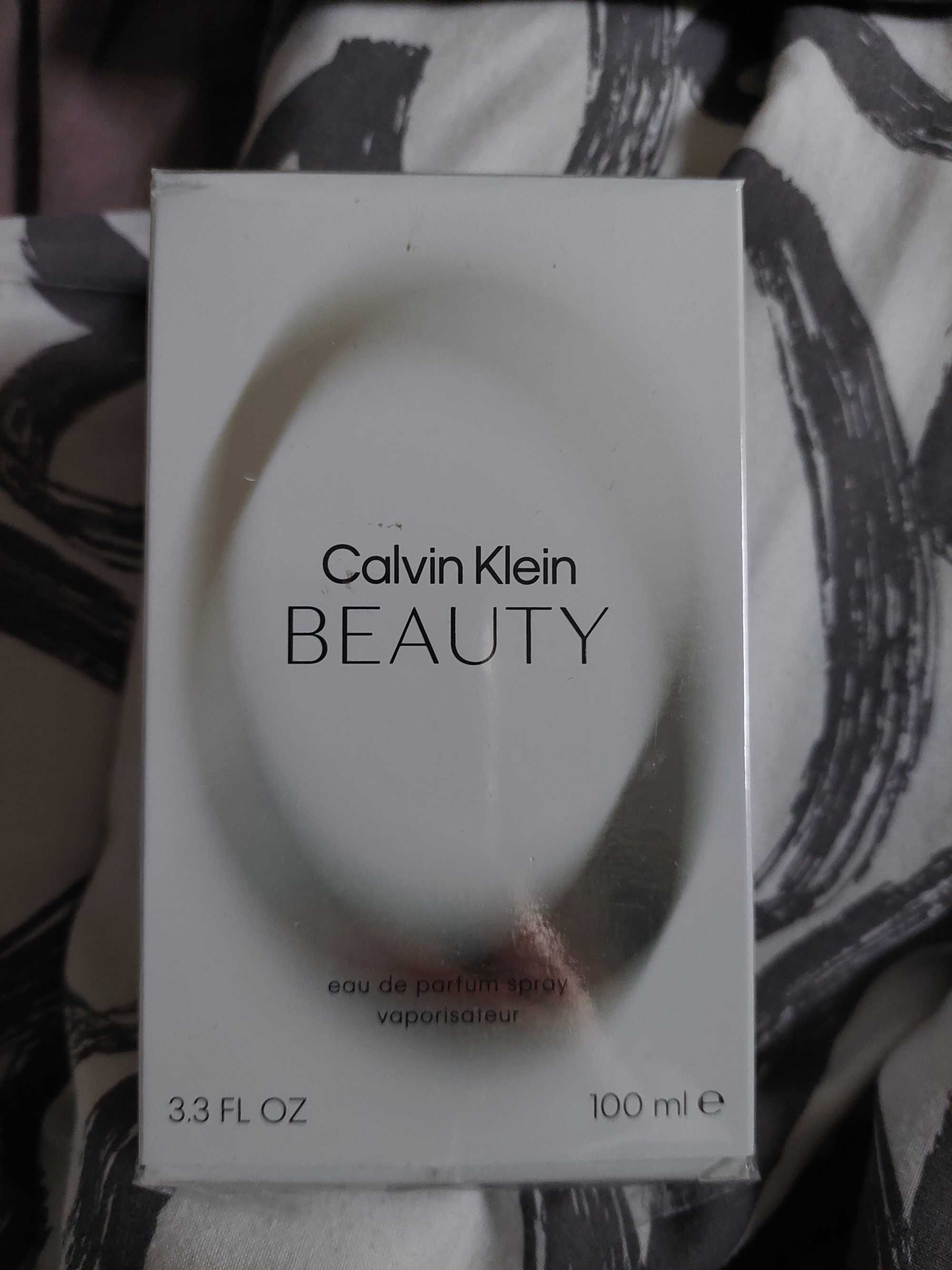 Calvin Klein BEAUTY 100 ml - użyty na 1 psiknięcie