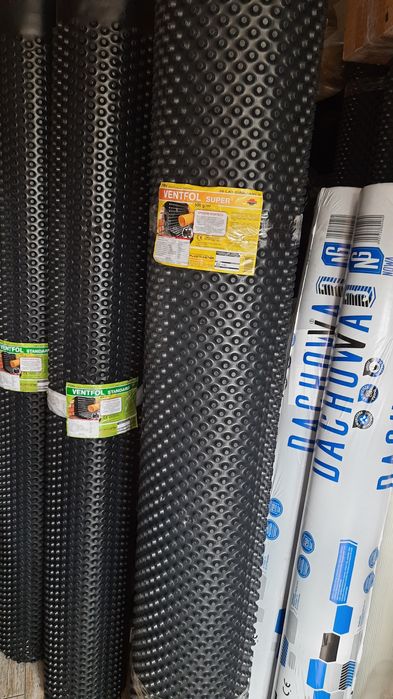 Шиповидна мембрана,ізоліт,гідроізоляція під плитку,труба каналізаційна