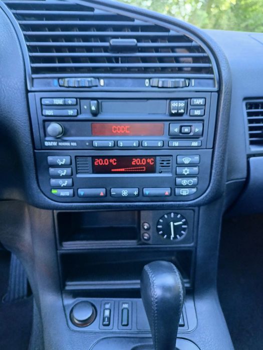 BMW E36 coupe 316i . Auto w świetnym stanie. Środek idealny.