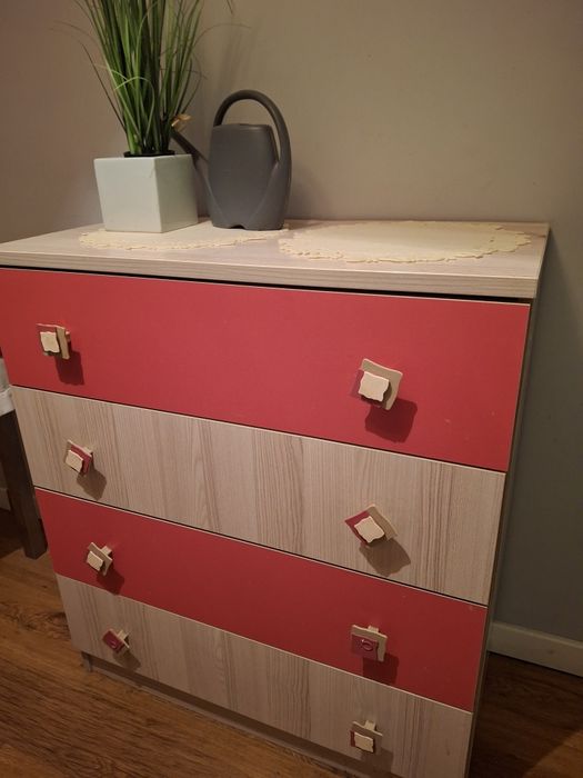 Dwie komody stan dobry