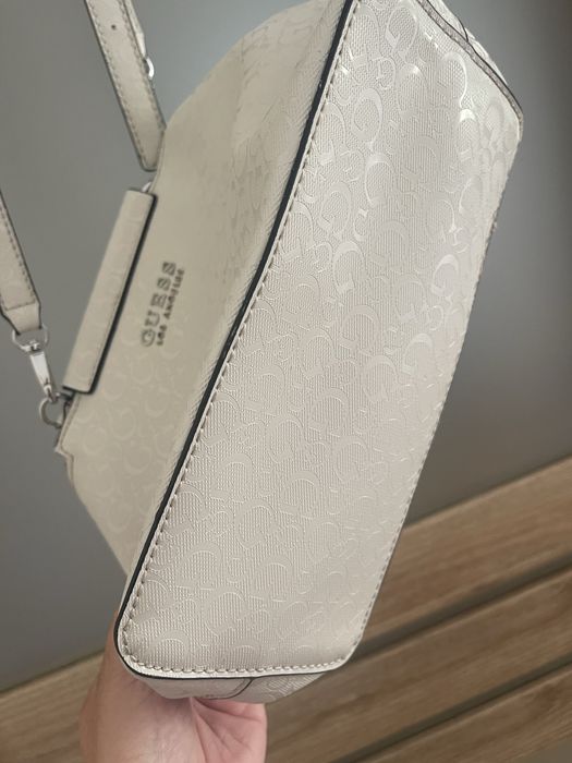 Guess torebka biała