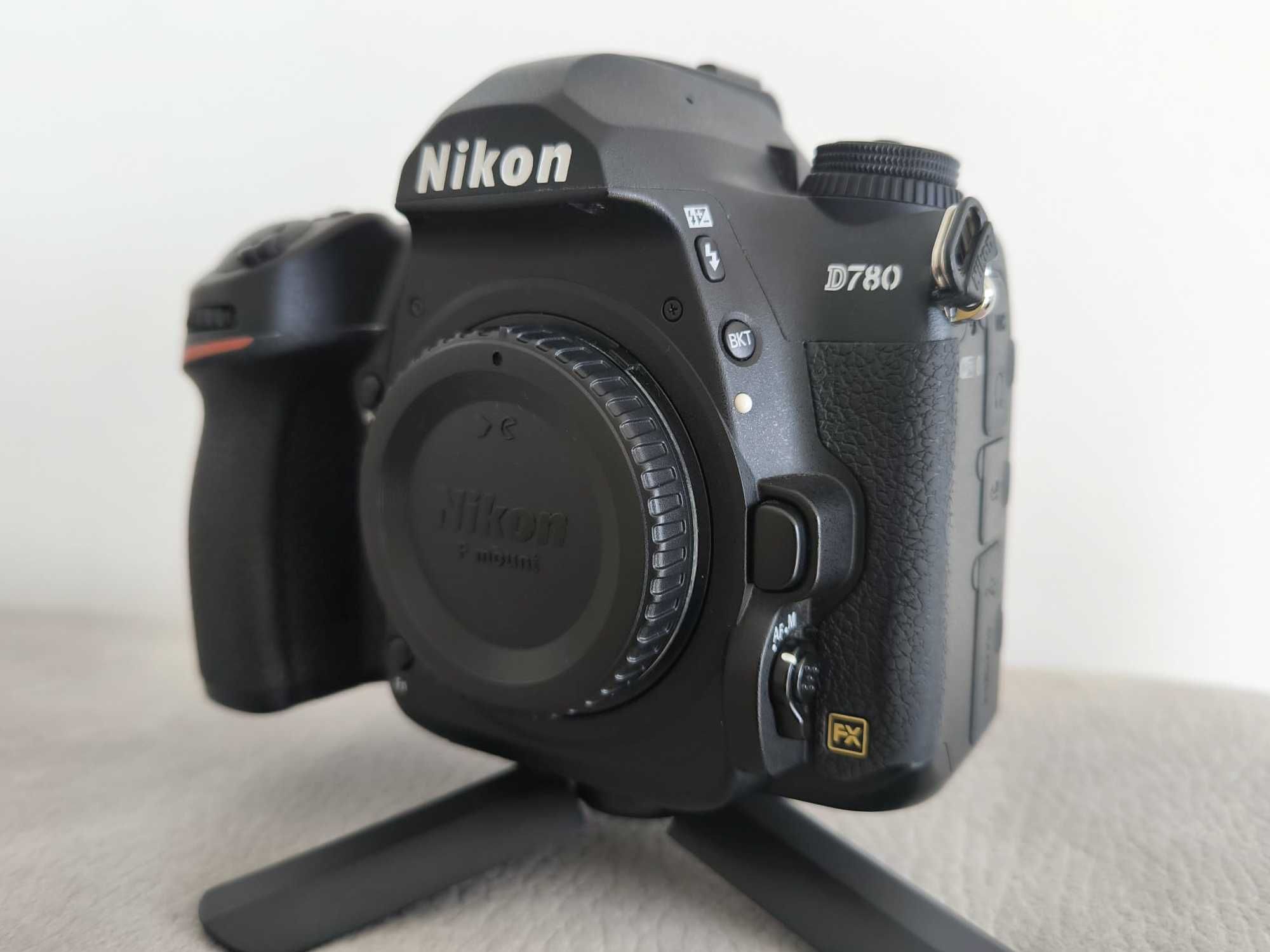 Nikon D780 (Só corpo)