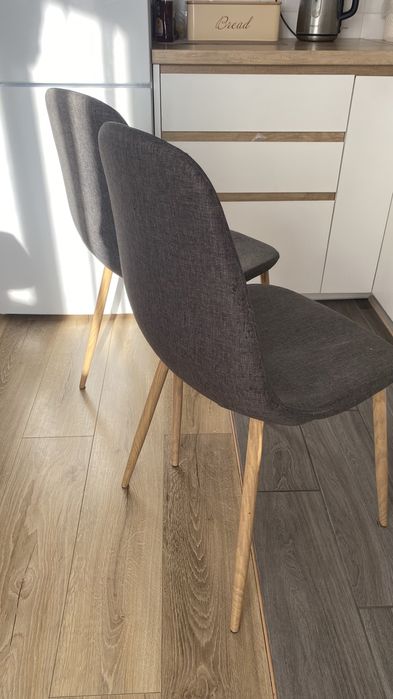 Стільці обідяні