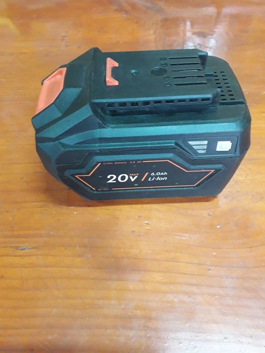 Акумуляторна батарея Дніпро М 6A/h