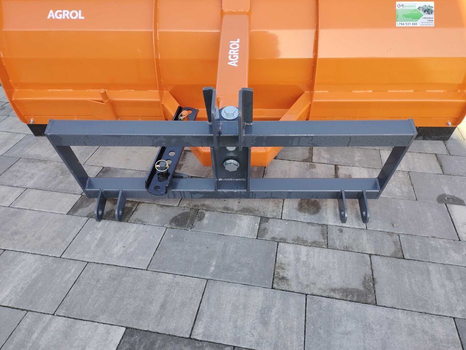 Pług śnieżny z mocowaniem na tuz lub euroramkę szybka dostawa raty