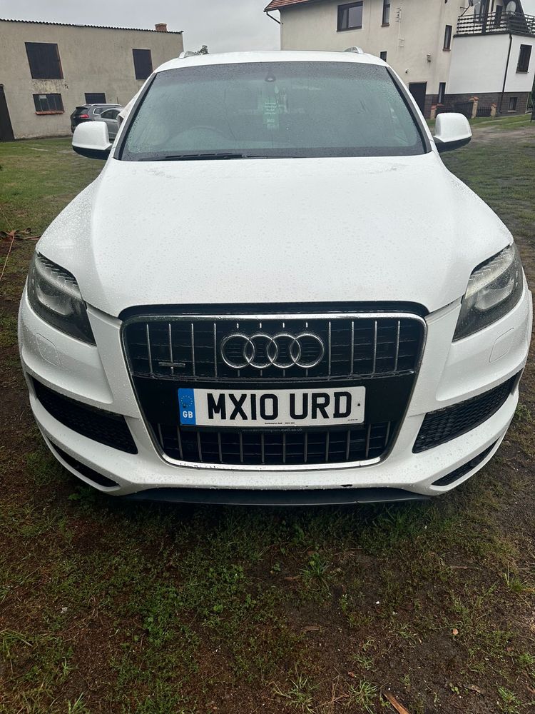 2010 Audi q7. 3.0 tdi S line Bialy Auto Anglik
