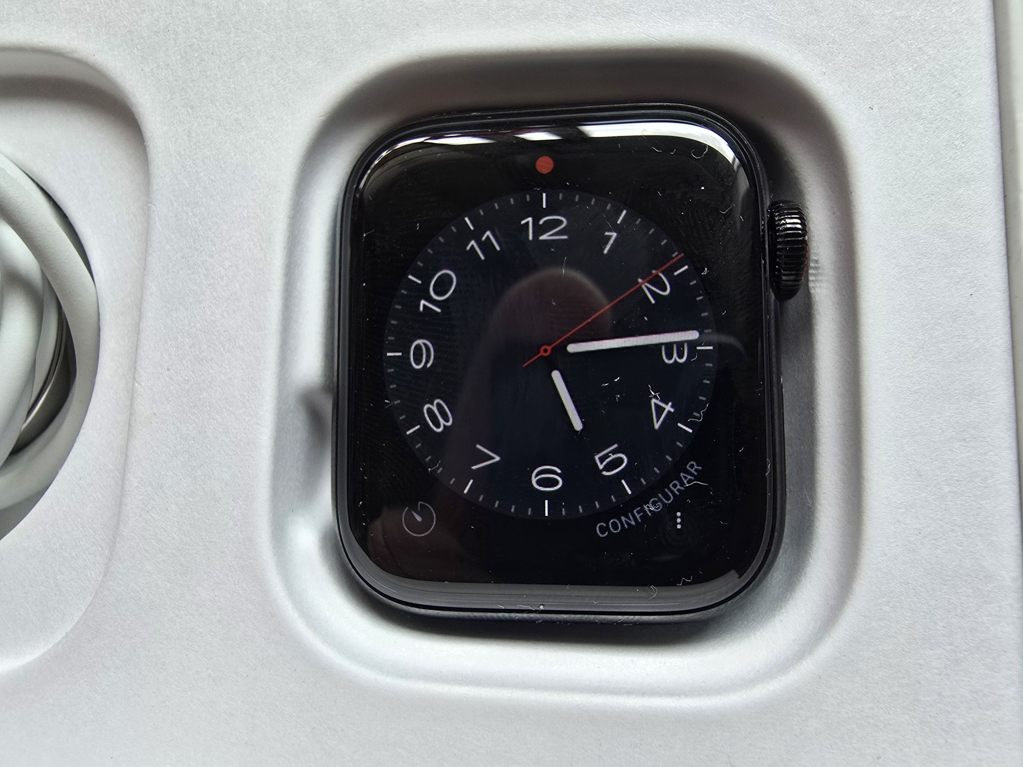 Apple Watch Series 5 40mm