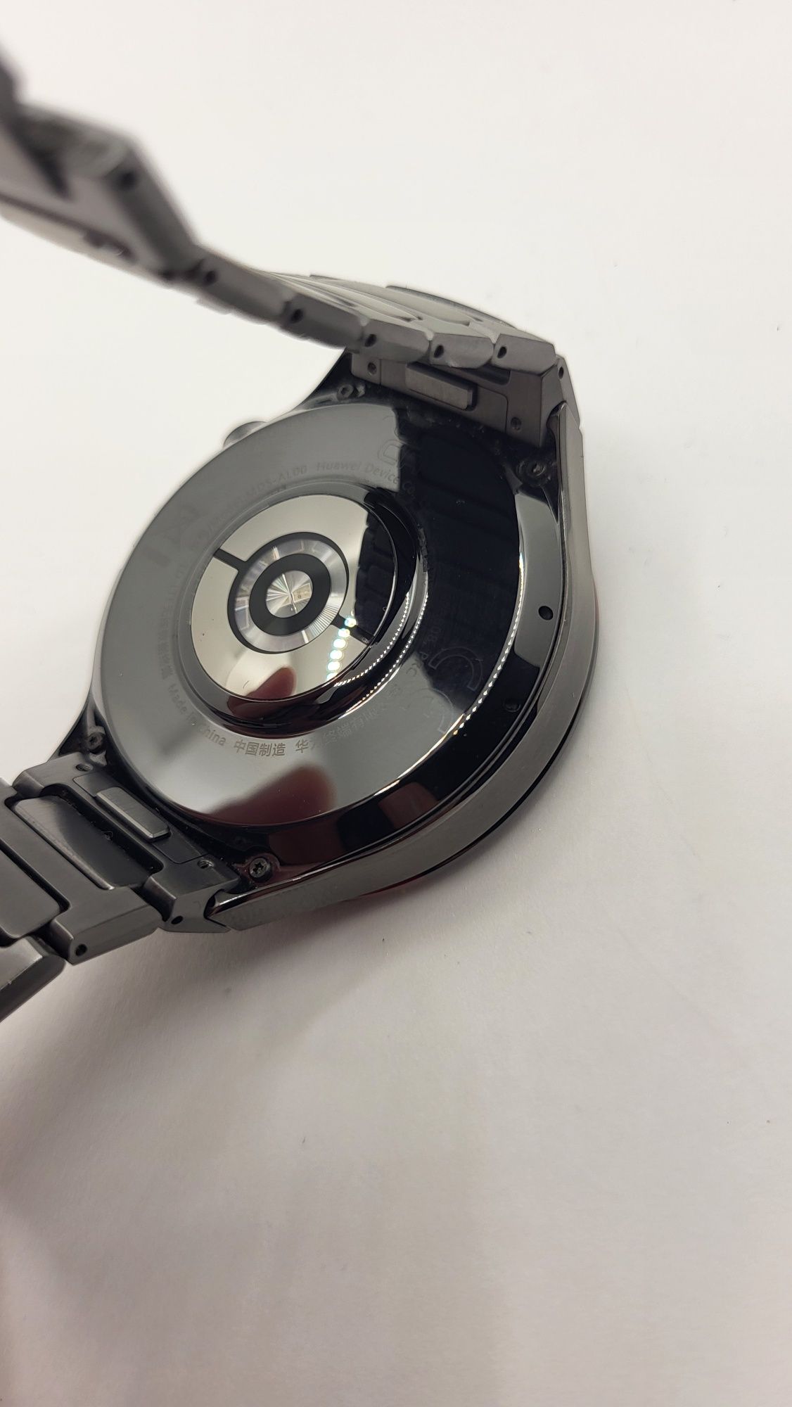 Huawei watch 4 pro space edition