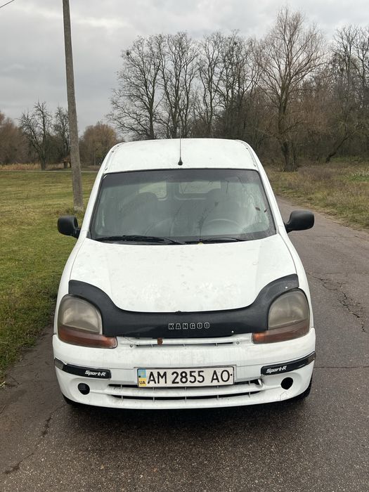 Renault Kangoo Пасажир 1.4 Газ/Бензин