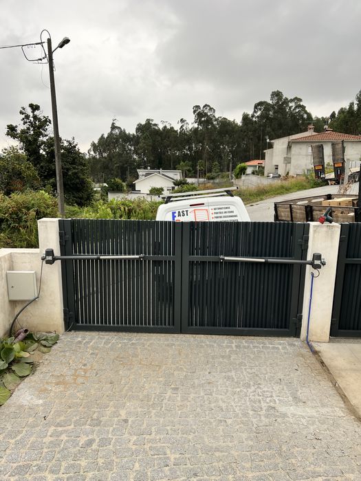 Portões em Alumínio por Medida • Automáticos • Orçamento Grátis