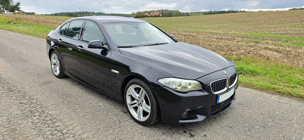 BMW Seria 5 530D 258KM M-Pakiet automat head-up dociągi drzwi zarejestrowany w PL