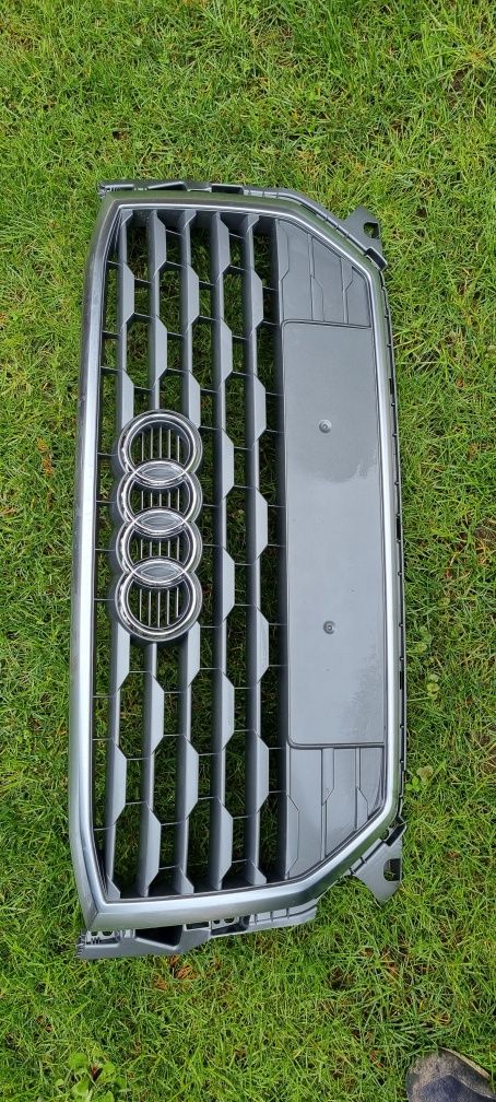 Grill Atrapa Audi Q2 Nowy Oryginał 81A 853 651