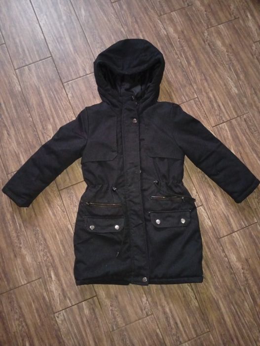 Курточка на дівчинку