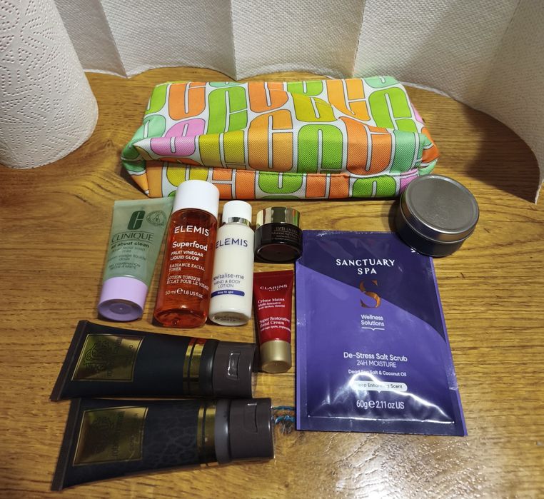 Косметика лотом б/у.