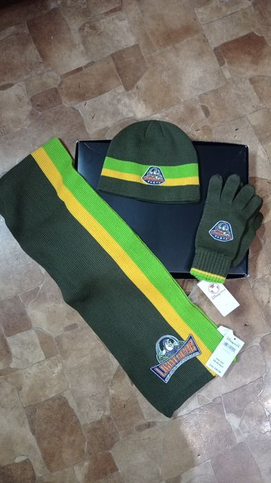 Детский набор. Шапка,шарф,перчатки.