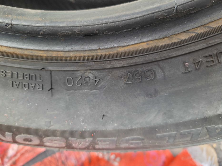 Opona opony komplet   205/70/15C    20 rok 2szt all season