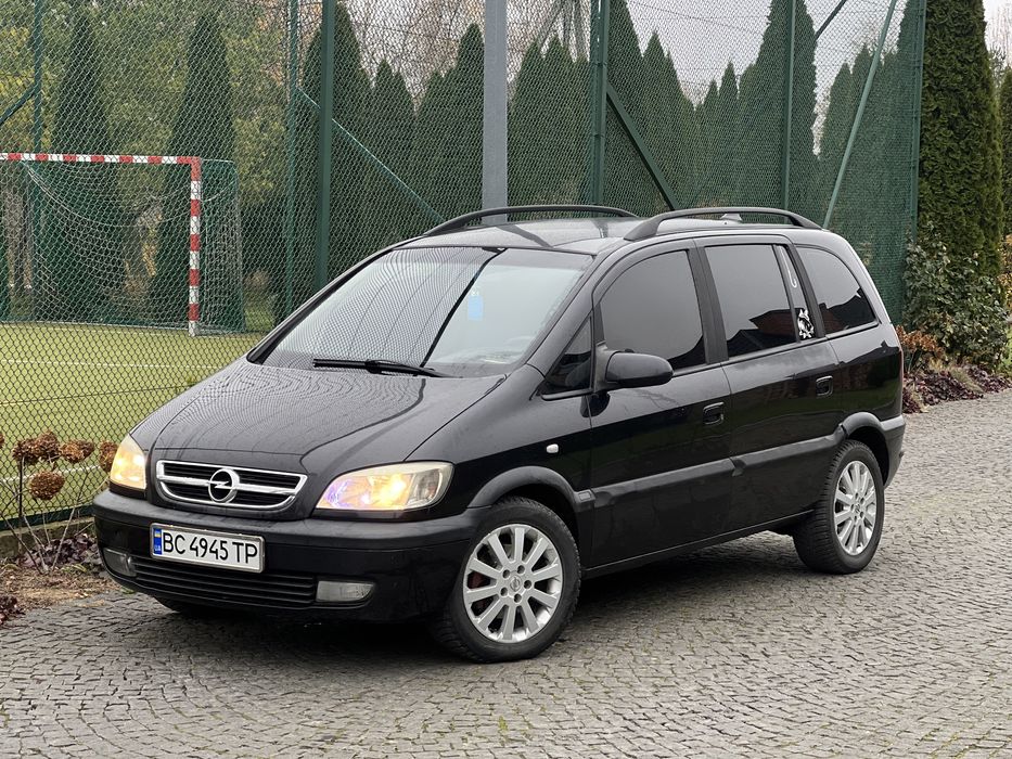 Opel Zafira 2003 p 2.2DTI Хороший стан!