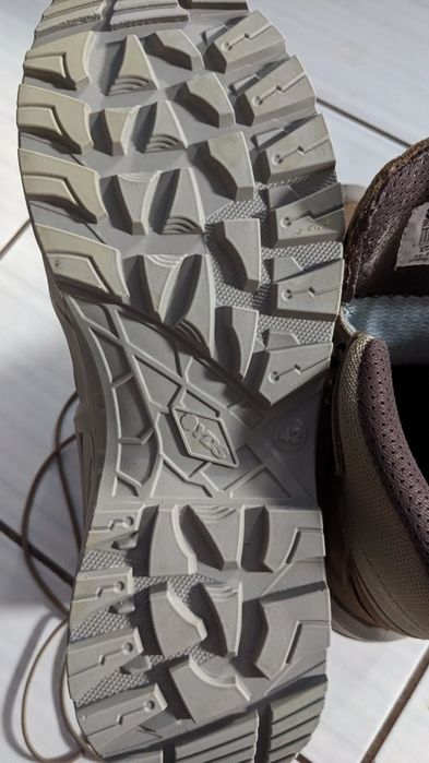 Британські тактичні берці, 42 розмір