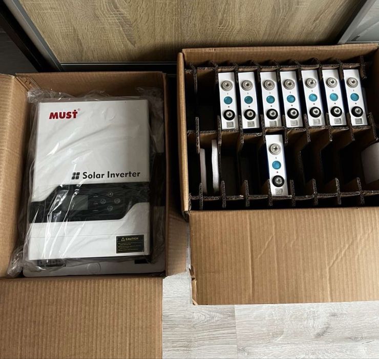 Інвертор Must 3.2кВтSmart BMS+батареї LifePot4 Ave 105Ah