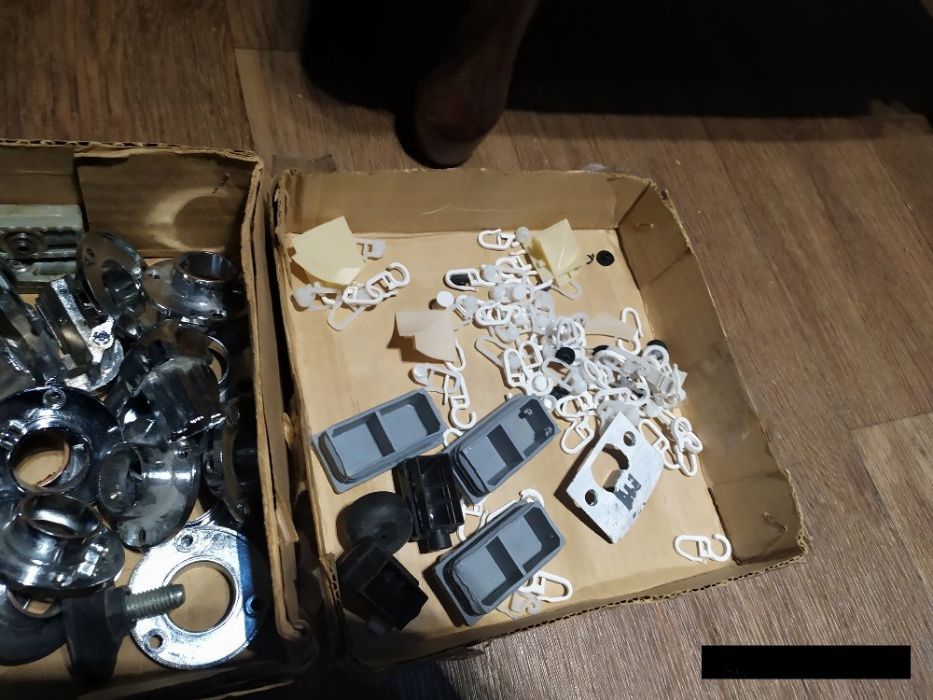 Фурнитура мебельная Конфирмат Замки фланцы и др. Большой Лот