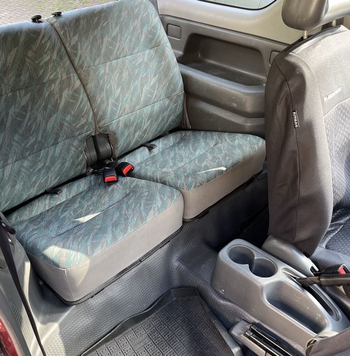 Suzuki Jimny 1,3 Benzyna + LPG, 4x4, lift 6 cali, hak, wyciągarka