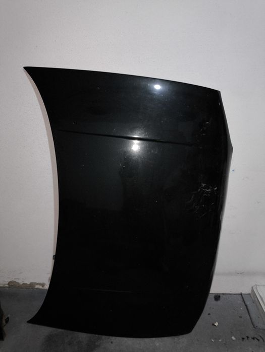 Capô preto VW Golf 4