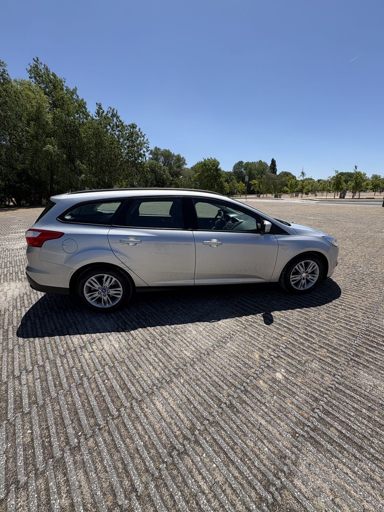 Ford Focus carrinha 2012
