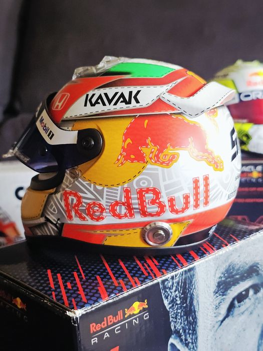 Checo Perez capacete 1/2 Austrian GP 2021 limited edition