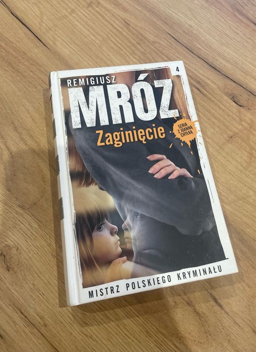 Książka „Zaginięcie” Remigiusz Mróz