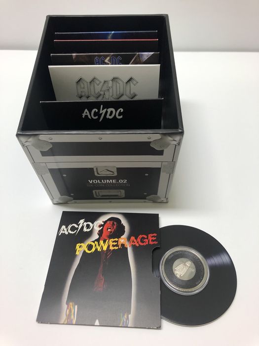 Caixa de Moedas Comemorativas dos 50 anos da Banda AC DC