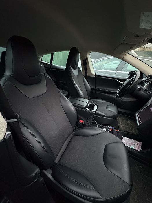 Tesla Model S 85D 2015