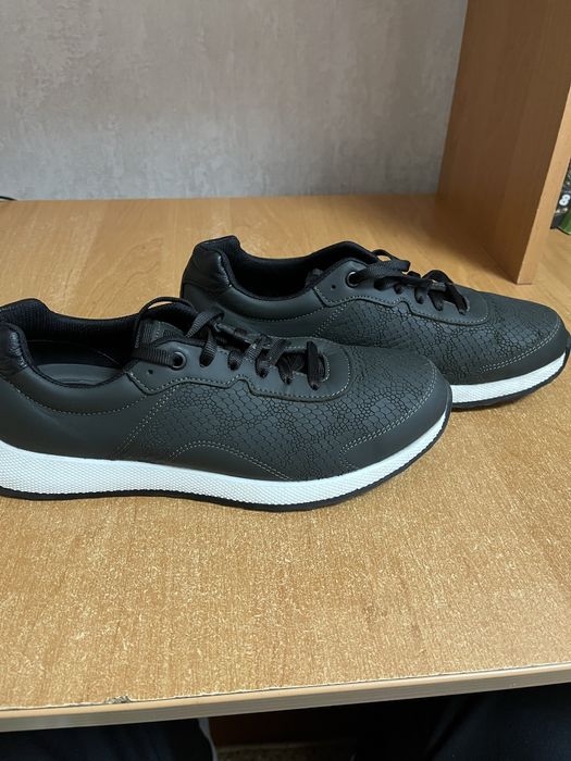 Кросівки міда. Демісезон