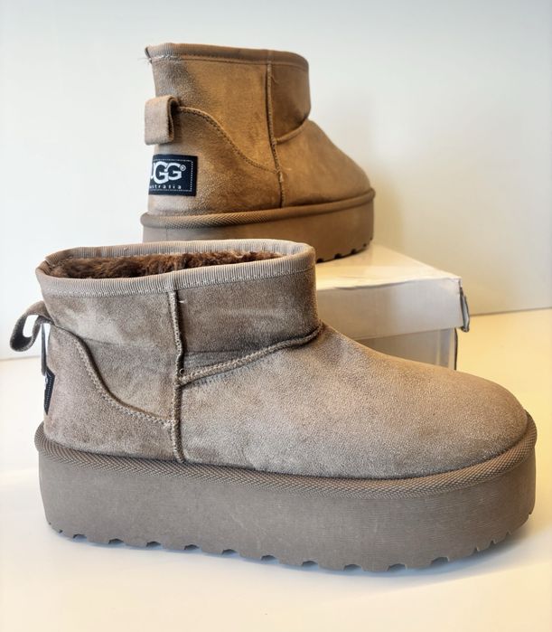 Jasno brązowe emu u g g 39