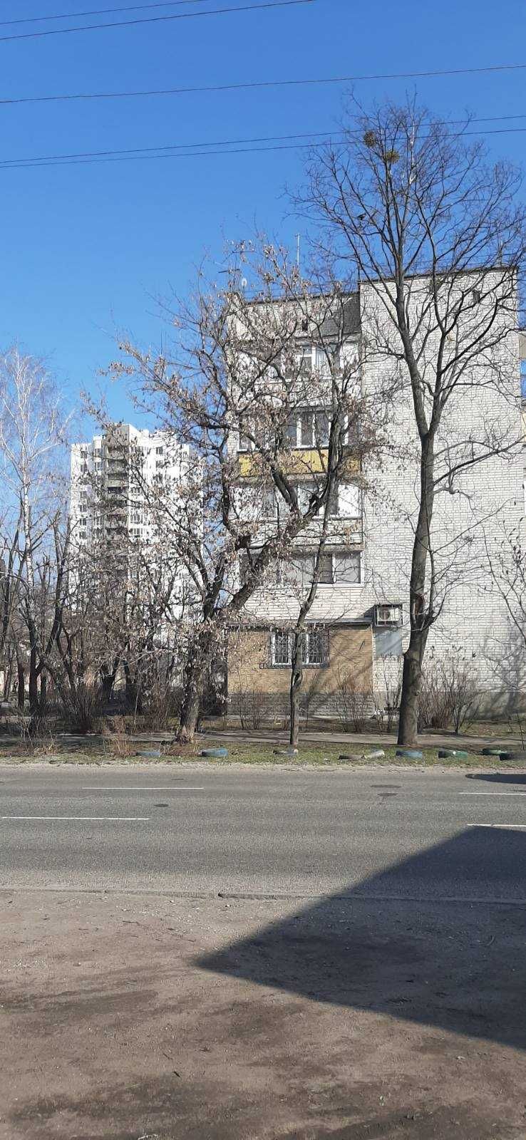 ЦЕНТР !   2 ком Чешка,    52 м2 ,  2/5к , Хозяин