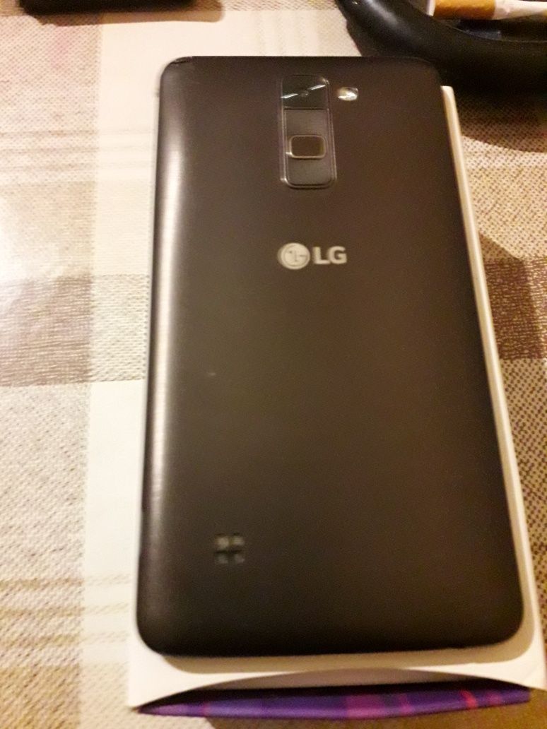 Telefon  LG STYLUS 2