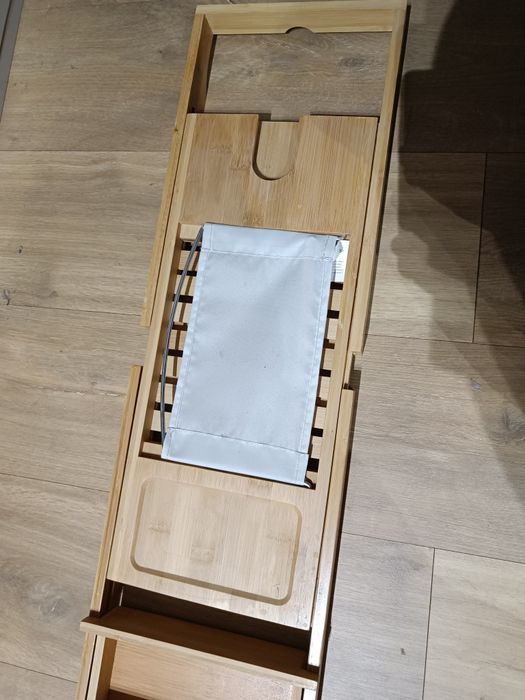 Półka bambusowa na wannę