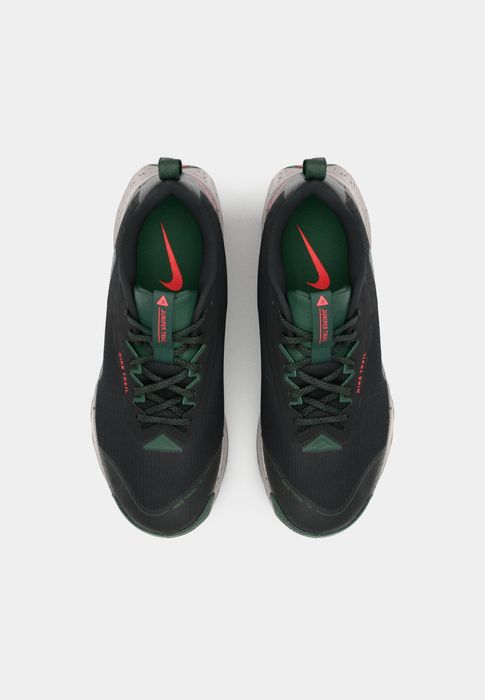 Нові чоловічі кросівки Nike Performance  JUNIPER 3