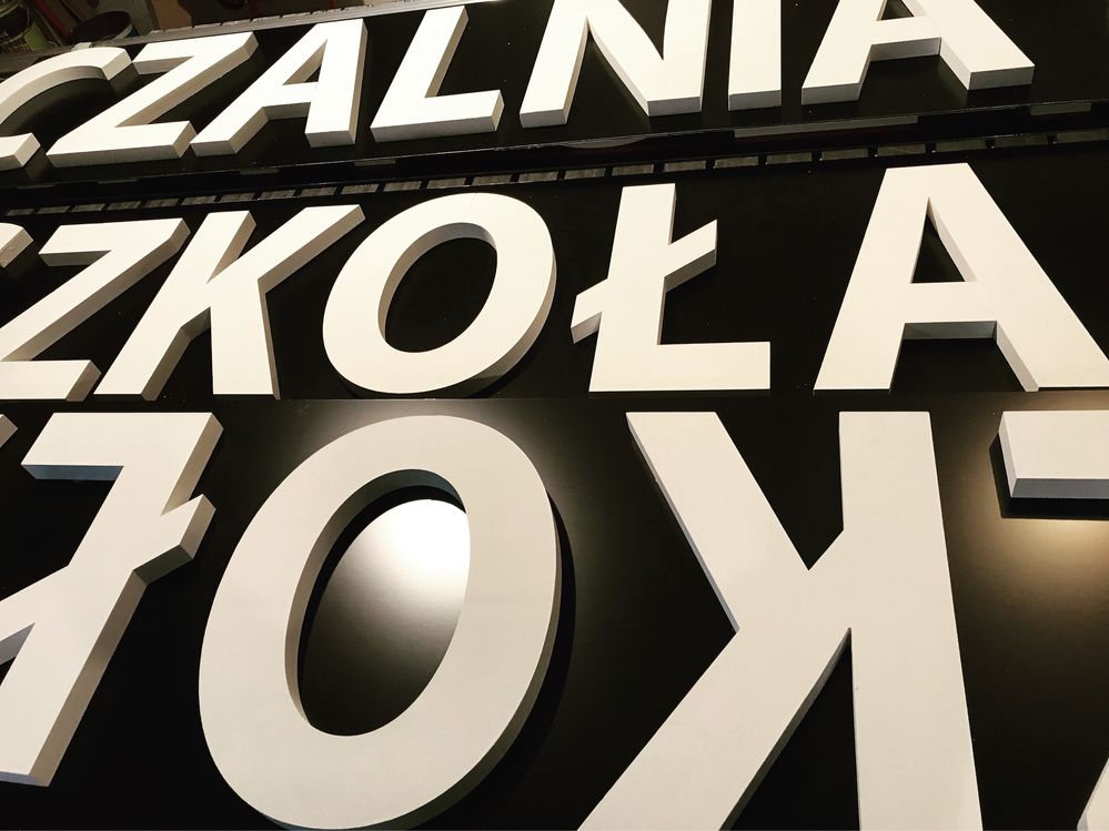 Litery 3d ze styroduru litery blokowe logo cyfry przestrzenne