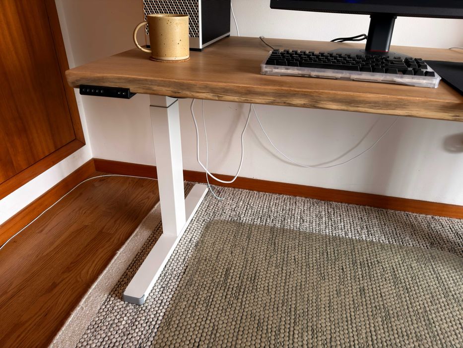 Boho Premium standing desk + Tampo carvalho live edge - 150cm x 70cm