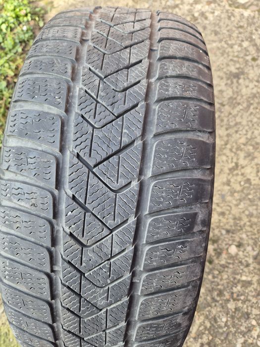 Opony zimowe 225/45 R17 pirelli RUN FLAT