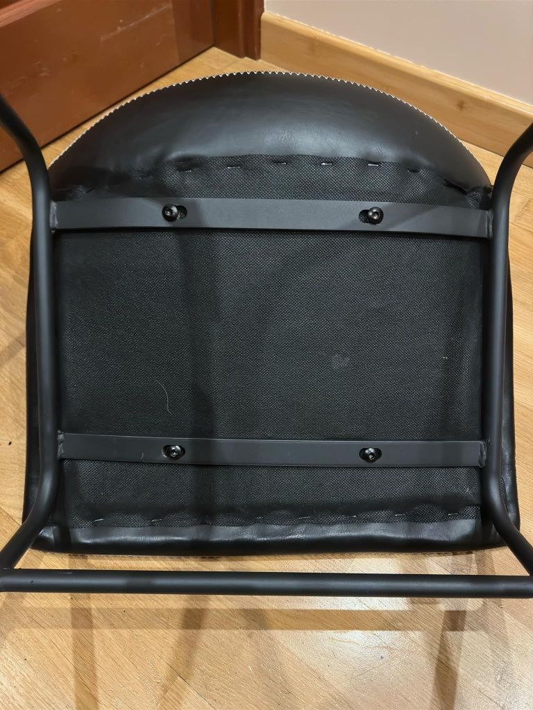 Krzesła Eco-skóra kpl. 6 sztuk