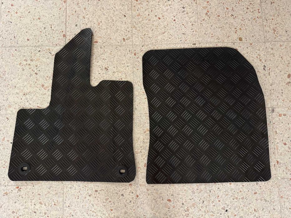 Tapetes Tesla em borracha - todos modelos CarPed.pt