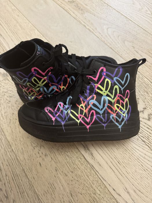 Дівчачі черевики Skechers 37