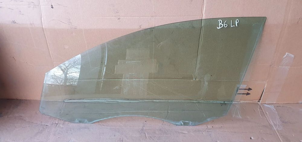 Szyba lewy przód przednia lewa VW Passat B6 AS2 09r